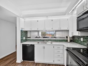 3516 Whitehall Drive 301, West Palm Beach FL 33401
