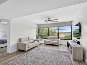 3516 Whitehall Drive 301, West Palm Beach FL 33401