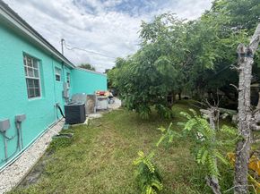 320 W 29th Street, Riviera Beach FL 33404