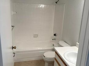2647 NW 33rd Street 2305, Oakland Park FL 33309