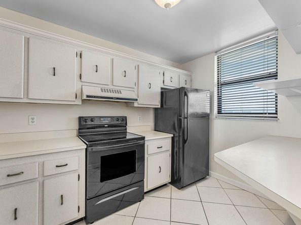 3545 S Ocean Boulevard 405, South Palm Beach FL 33480