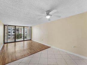 3545 S Ocean Boulevard 405, South Palm Beach FL 33480