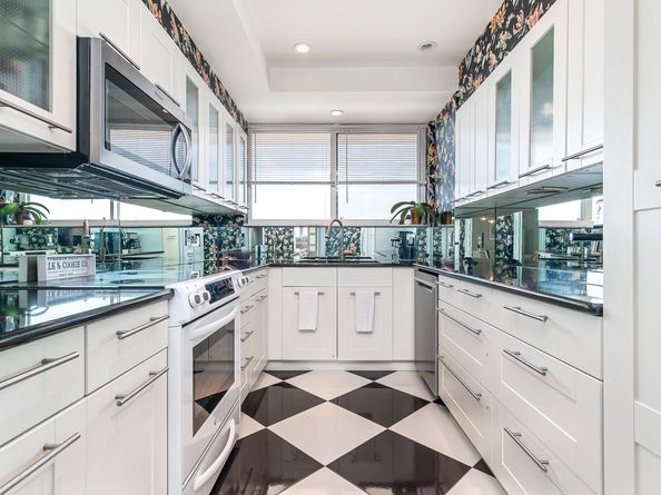 333 S Sunset Drive 204, Fort Lauderdale FL 33301