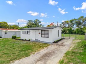 1326 8th Street, West Palm Beach FL 33401