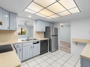 1779 NE 39th Court 1106, Pompano Beach FL 33064