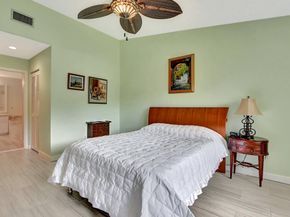 5289 Fairway Woods Drive 2913, Delray Beach FL 33484