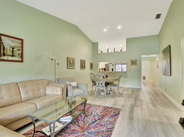 5289 Fairway Woods Drive 2913, Delray Beach FL 33484