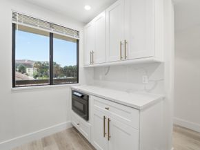 2501 Marina Isle Way 203, Jupiter FL 33477