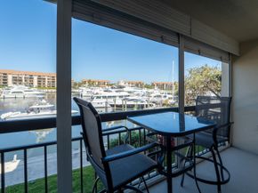 2501 Marina Isle Way 203, Jupiter FL 33477
