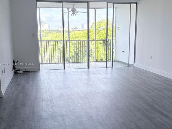 1780 NE 191st Street 6002, Miami FL 33179