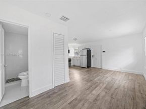 1344 NW 7th Terrace, Fort Lauderdale FL 33311