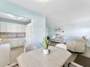 3322 Cynthia Lane 102, Lake Worth Beach FL 33461