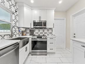 801 NE 19th Terrace, Fort Lauderdale FL 33304