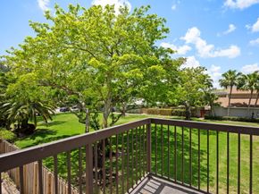 620 Commodore Drive, Plantation FL 33325