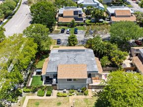 620 Commodore Drive, Plantation FL 33325
