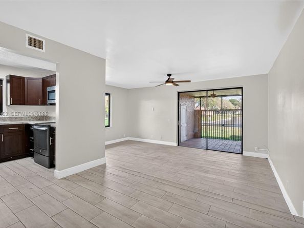1451 NW 92nd Avenue 191, Pembroke Pines FL 33024