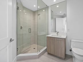 153 N Seabreeze 1805S, Fort Lauderdale FL 33304