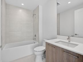 153 N Seabreeze 1805S, Fort Lauderdale FL 33304