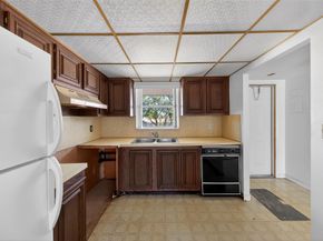 801 W Oakland Park Blvd C16, Oakland Park FL 33311