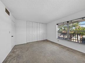 801 W Oakland Park Blvd C16, Oakland Park FL 33311