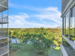 4015 W Palm Aire Dr 703, Pompano Beach FL 33069