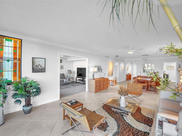 4015 W Palm Aire Dr 703, Pompano Beach FL 33069