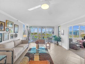 4015 W Palm Aire Dr 703, Pompano Beach FL 33069