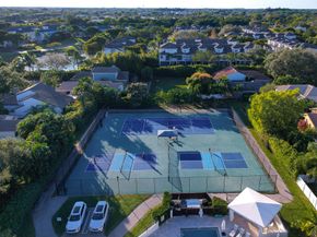 4143 NW 2nd Lane, Delray Beach FL 33445