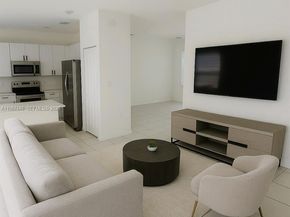 20366 NW 4th Path, Miami Gardens FL 33169