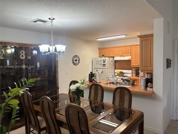 18304 NW 68th Avenue C, Hialeah FL 33015