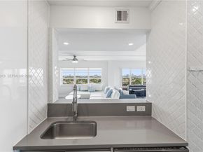 340 Sunset Drive 1210, Fort Lauderdale FL 33301