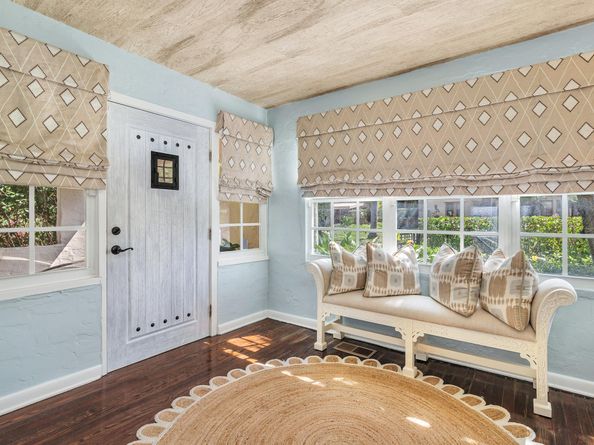 3213 Vincent Road, West Palm Beach FL 33405