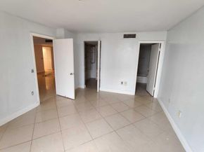 5600 N Flagler Drive 210, West Palm Beach FL 33407