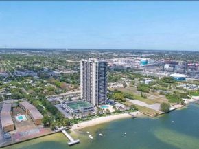 5600 N Flagler Drive 210, West Palm Beach FL 33407