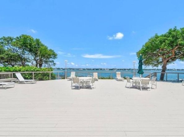 5600 N Flagler Drive 210, West Palm Beach FL 33407