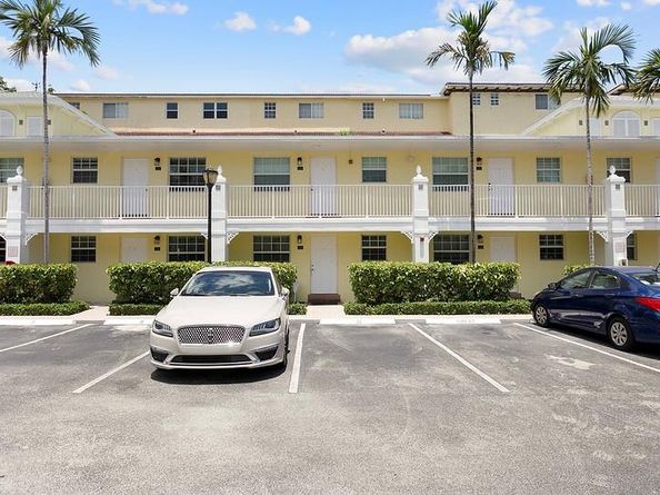 2660 NE 8th Ave 105, Wilton Manors FL 33334