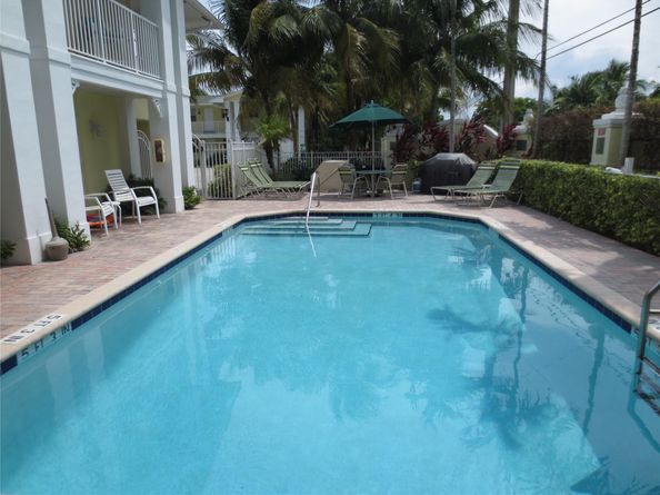 2660 NE 8th Ave 105, Wilton Manors FL 33334