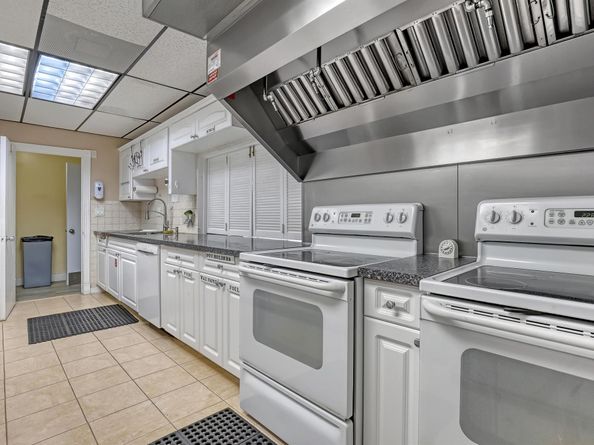 2687 N Garden Drive N 205, Lake Worth FL 33461