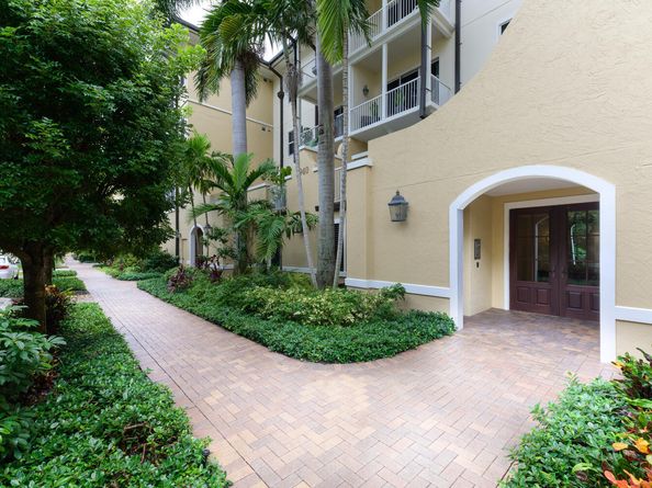 3940 N Flagler Drive 401, West Palm Beach FL 33407