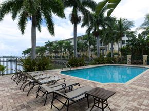 3940 N Flagler Drive 401, West Palm Beach FL 33407