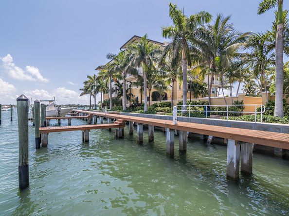 3940 N Flagler Drive 401, West Palm Beach FL 33407