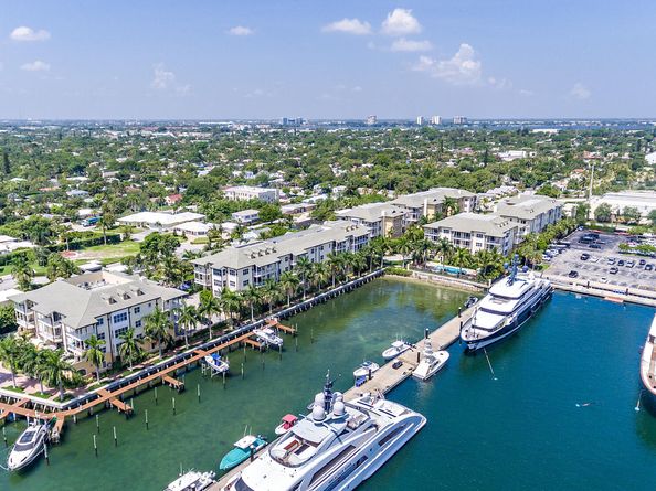 3940 N Flagler Drive 401, West Palm Beach FL 33407
