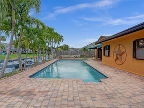 3221 NW 54th Ter, Margate FL 33063