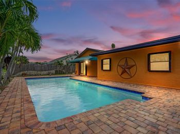 3221 NW 54th Ter