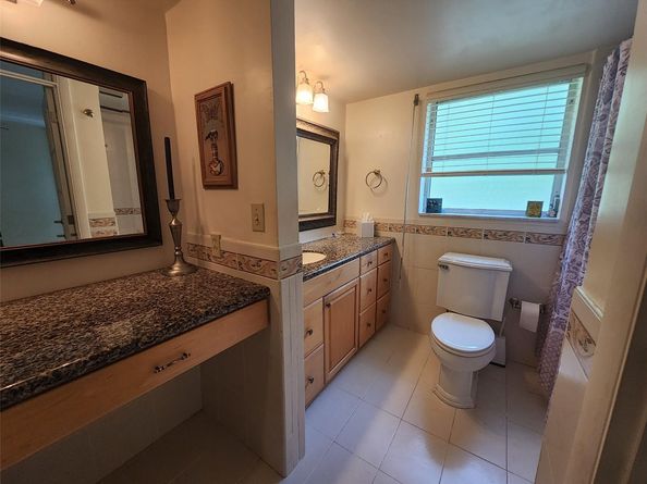 3151 S Palm Aire Dr 301, Pompano Beach FL 33069