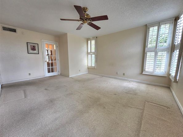 3151 S Palm Aire Dr 301, Pompano Beach FL 33069