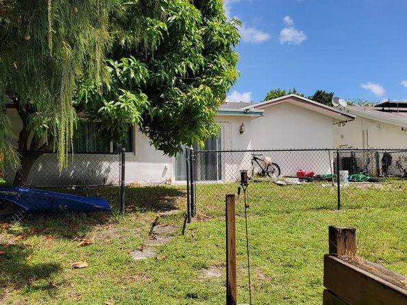 6541 NW 33 Way, Fort Lauderdale FL 33309
