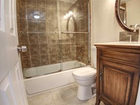 489 N University Dr 16, Plantation FL 33324
