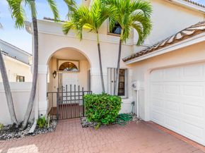 17497 Via Capri, Boca Raton FL 33496