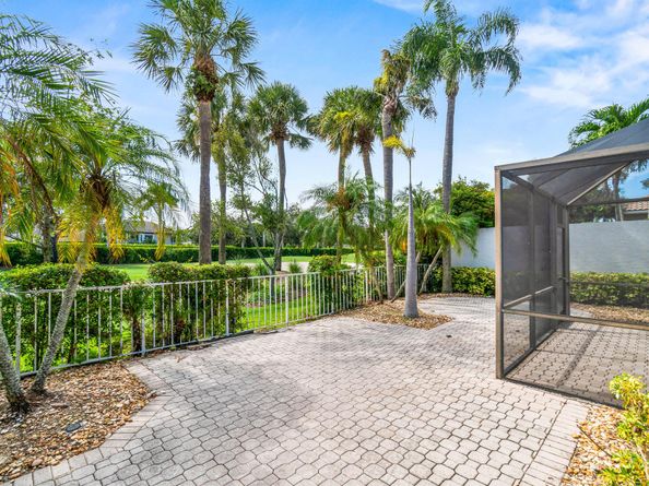 17497 Via Capri, Boca Raton FL 33496